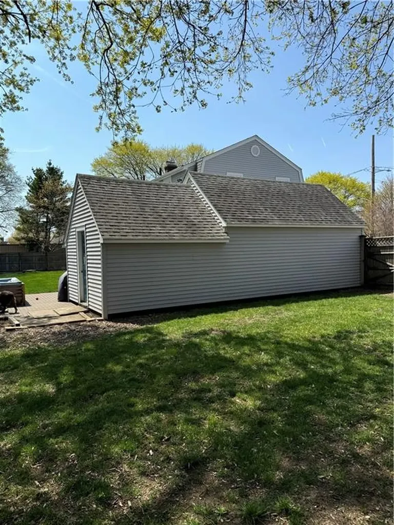 244 Harmony Court Warwick RI 02889