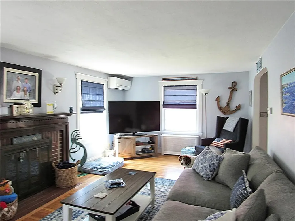 244 Harmony Court Warwick RI 02889