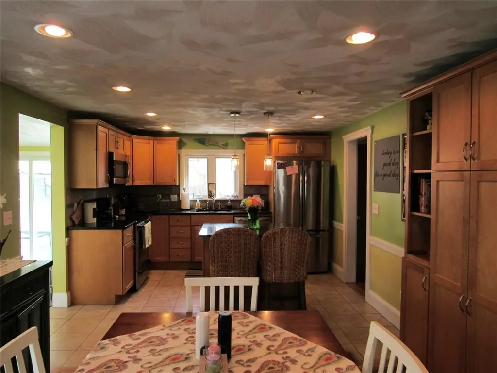 244 Harmony Court Warwick RI 02889