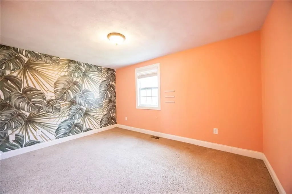 27 Lodge Street Cranston RI 02920