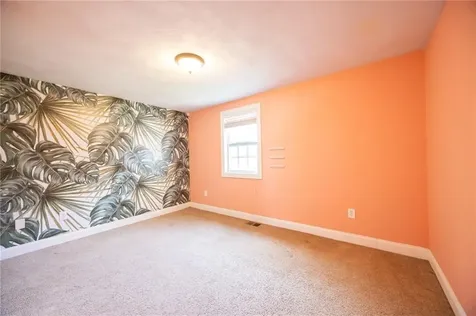 27 Lodge Street Cranston RI 02920