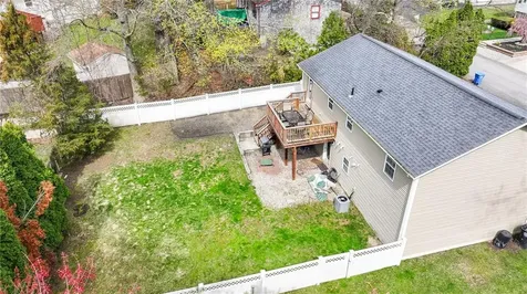 27 Lodge Street Cranston RI 02920