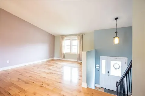 27 Lodge Street Cranston RI 02920