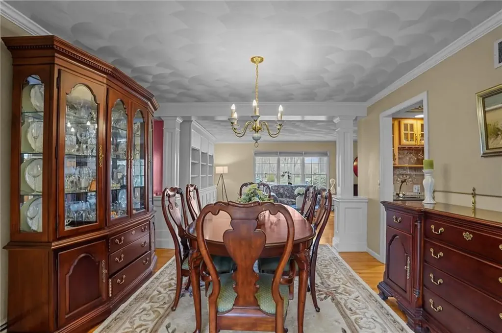 22 Split Creek Court Cranston RI 02921