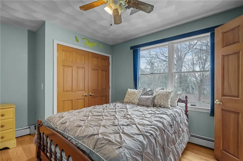 22 Split Creek Court Cranston RI 02921
