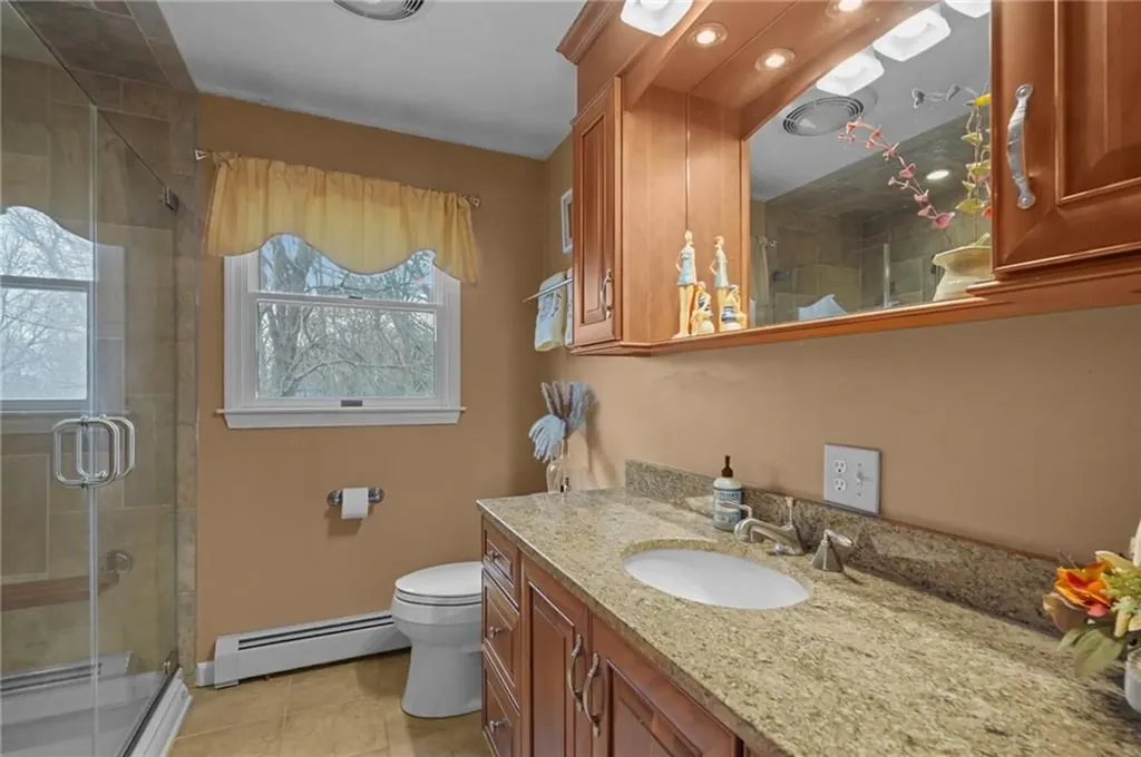 22 Split Creek Court Cranston RI 02921
