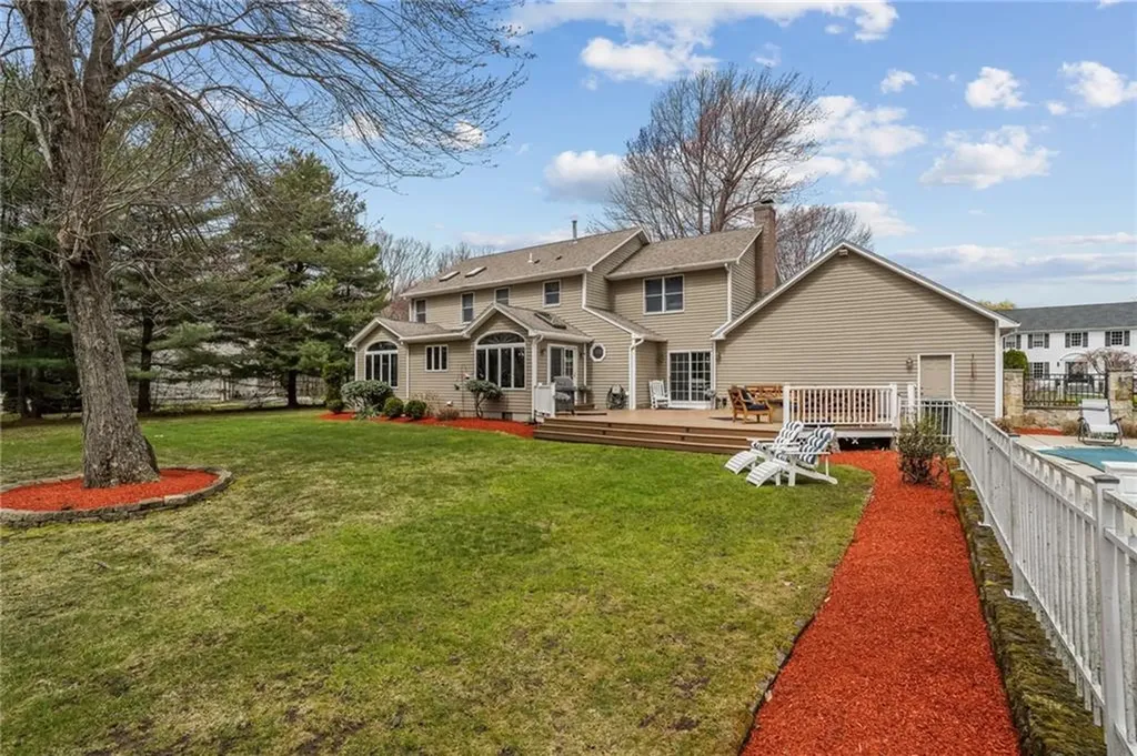 22 Split Creek Court Cranston RI 02921
