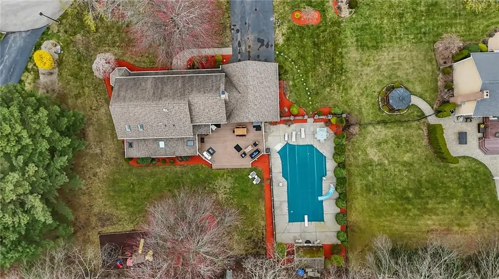 22 Split Creek Court Cranston RI 02921