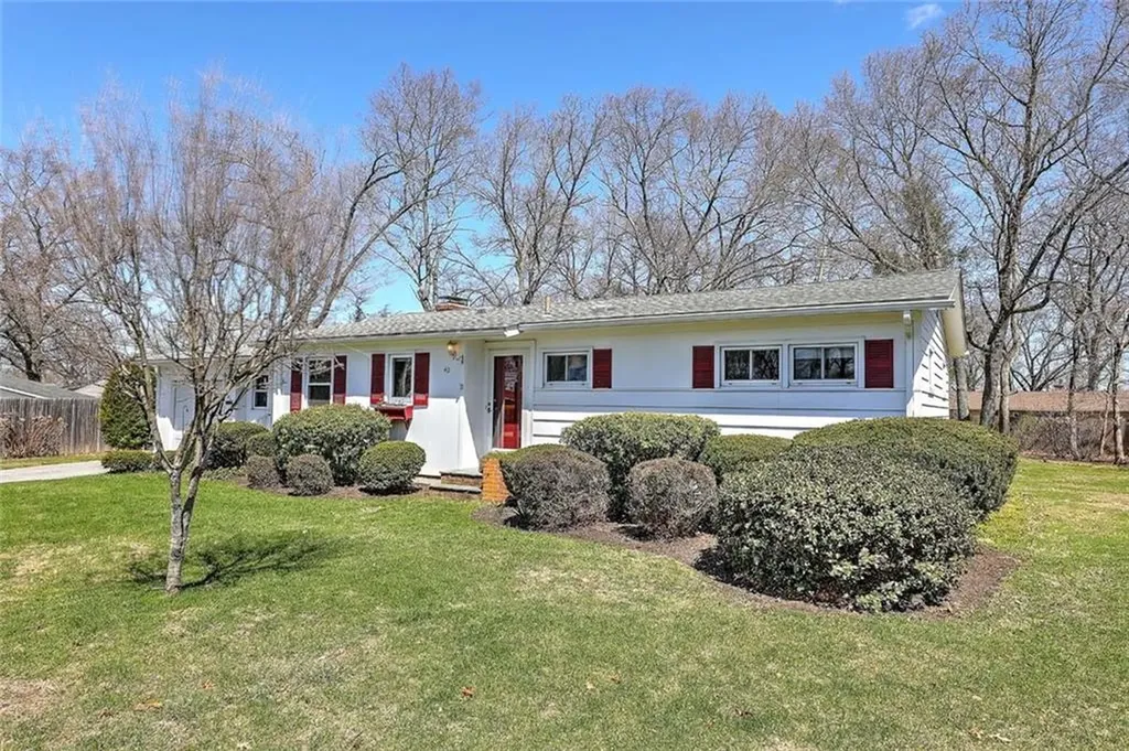 40 Covington Drive Warwick RI 02886