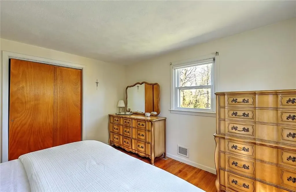 40 Covington Drive Warwick RI 02886