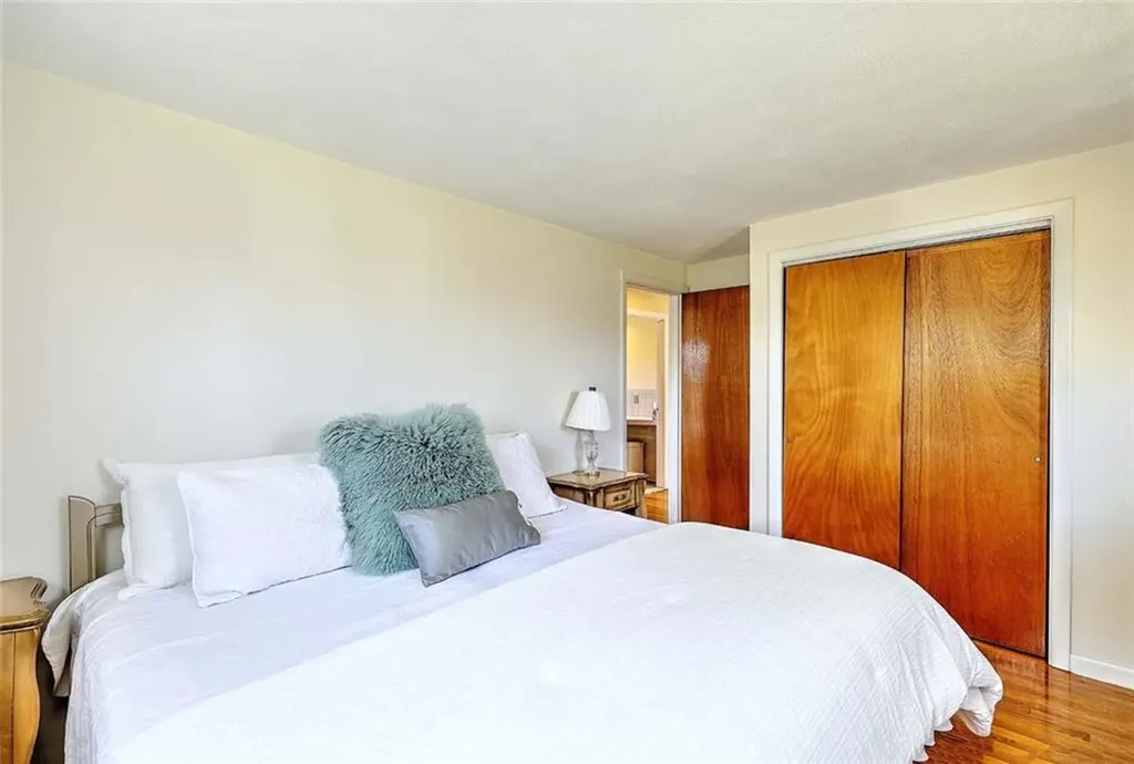 40 Covington Drive Warwick RI 02886