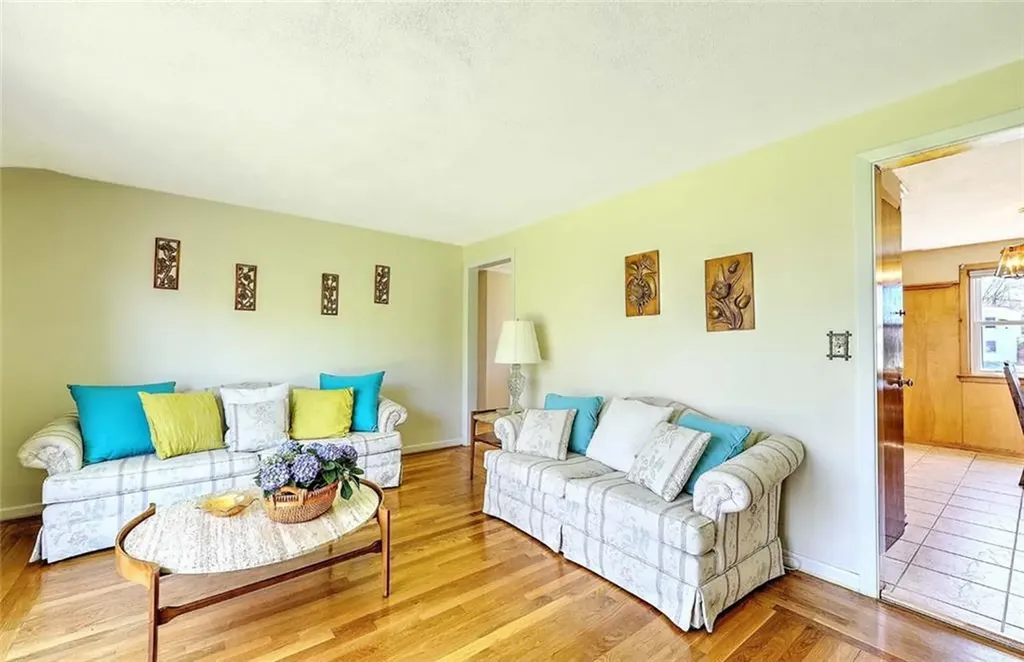 40 Covington Drive Warwick RI 02886