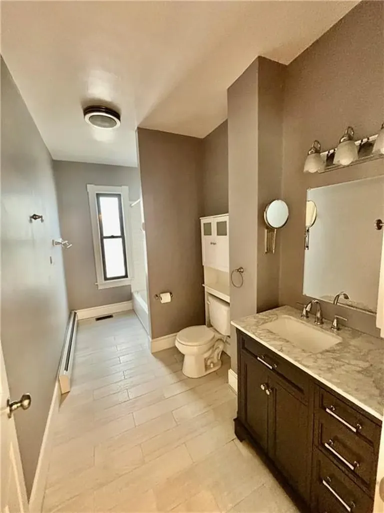 193 Howell Street Providence RI 02906