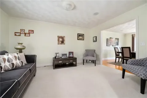 31 Mathew Drive Johnston RI 02919