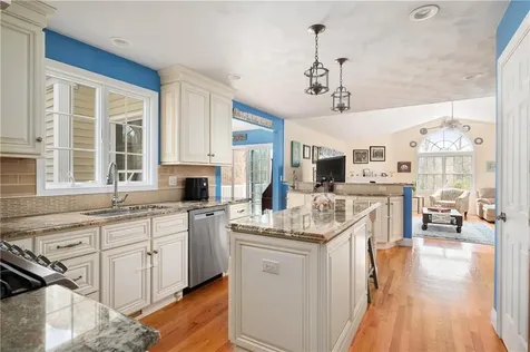 31 Mathew Drive Johnston RI 02919