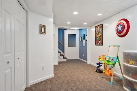 31 Mathew Drive Johnston RI 02919