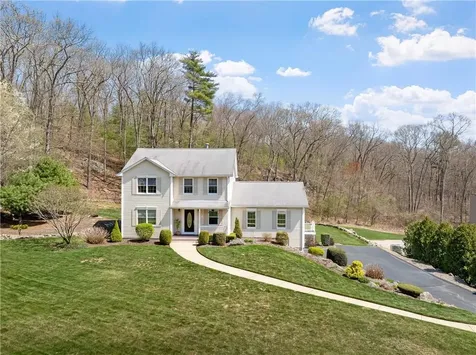 31 Mathew Drive Johnston RI 02919