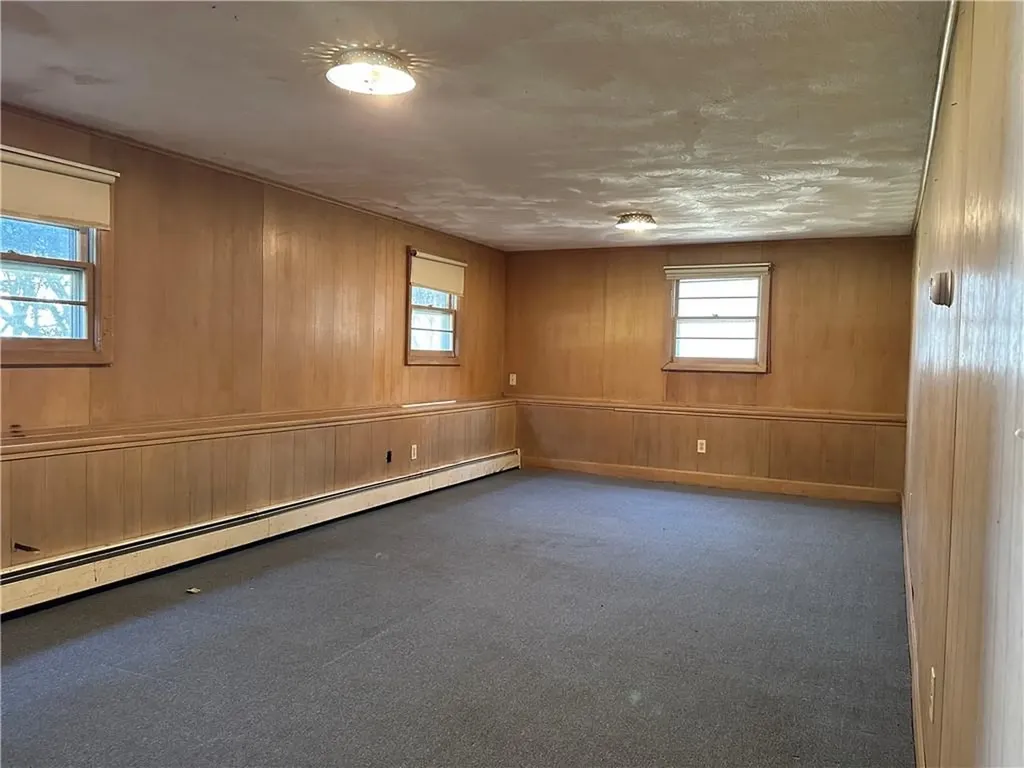 1695 Harkney Hill Road Coventry RI 02816