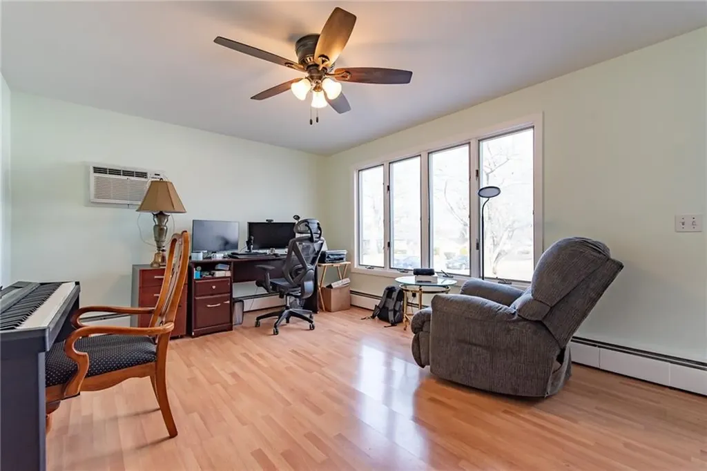 72 Flagg Avenue Warwick RI 02886