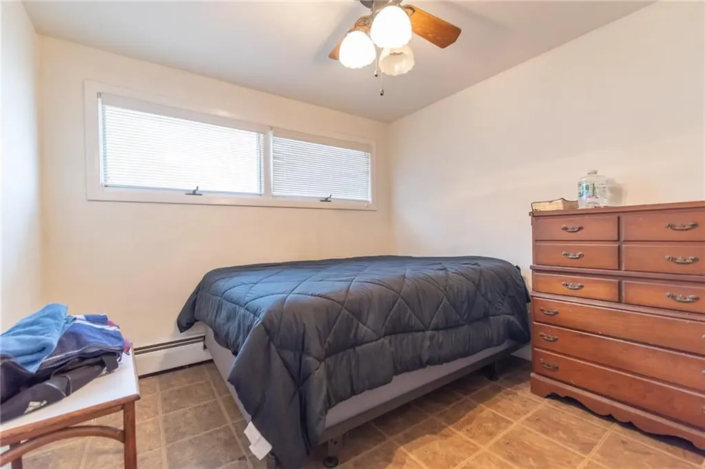 72 Flagg Avenue Warwick RI 02886