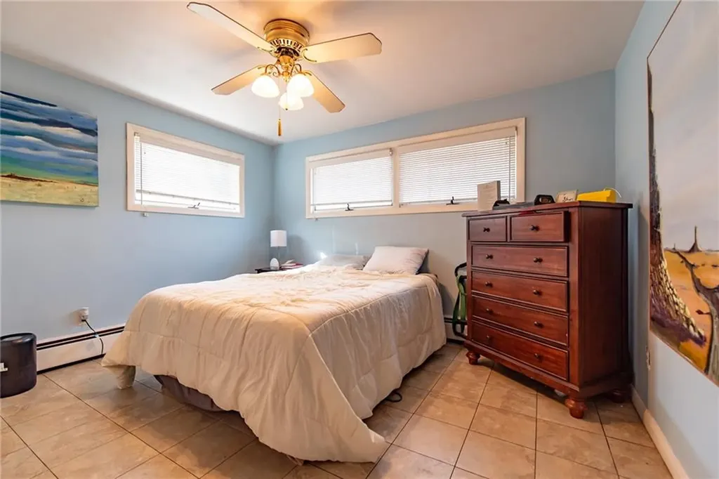 72 Flagg Avenue Warwick RI 02886