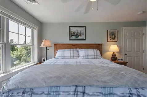 223 Cliff Avenue Portsmouth RI 02871