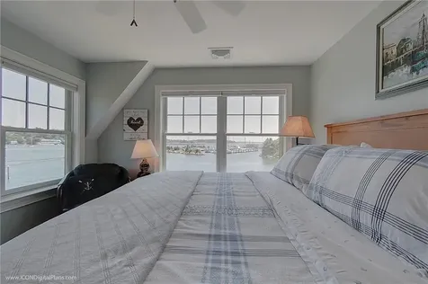 223 Cliff Avenue Portsmouth RI 02871