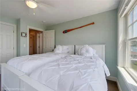 223 Cliff Avenue Portsmouth RI 02871