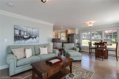 223 Cliff Avenue Portsmouth RI 02871