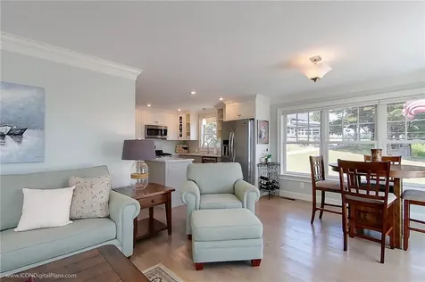 223 Cliff Avenue Portsmouth RI 02871