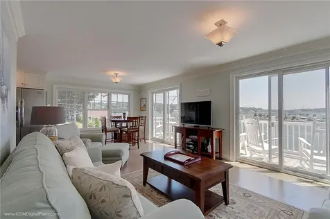 223 Cliff Avenue Portsmouth RI 02871