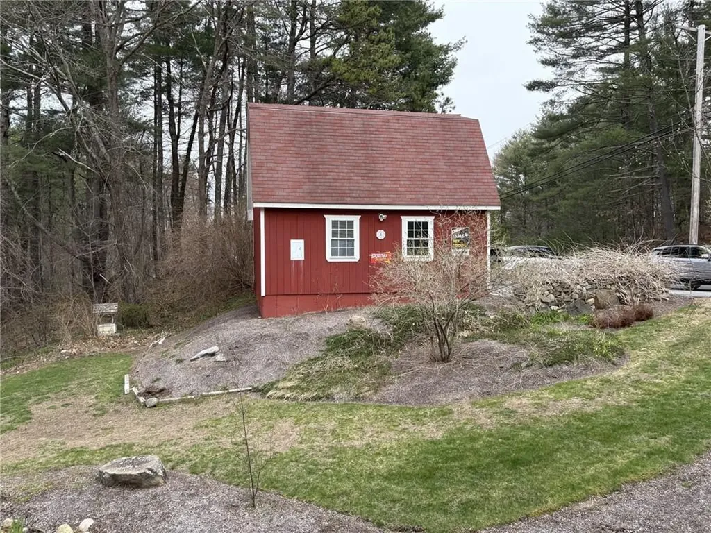1512 Tarkiln Road Burrillville RI 02830