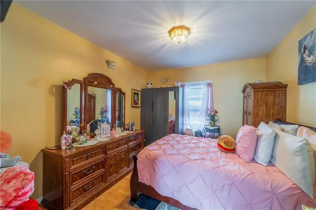 321 Columbus Avenue Pawtucket RI 02861