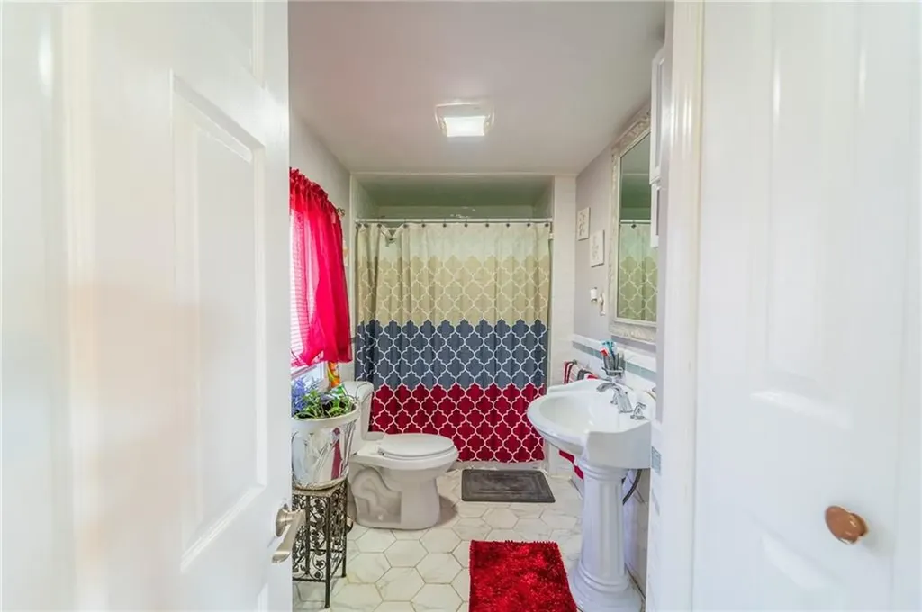 321 Columbus Avenue Pawtucket RI 02861
