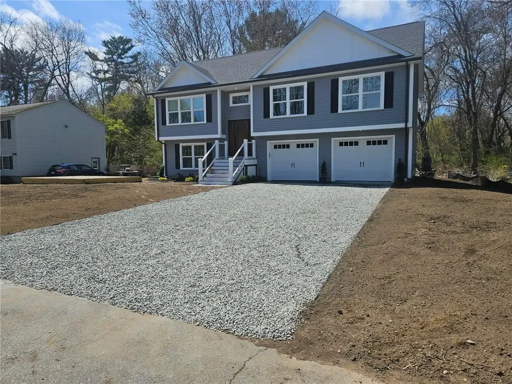 101 Baycliff Drive Warwick RI 02818