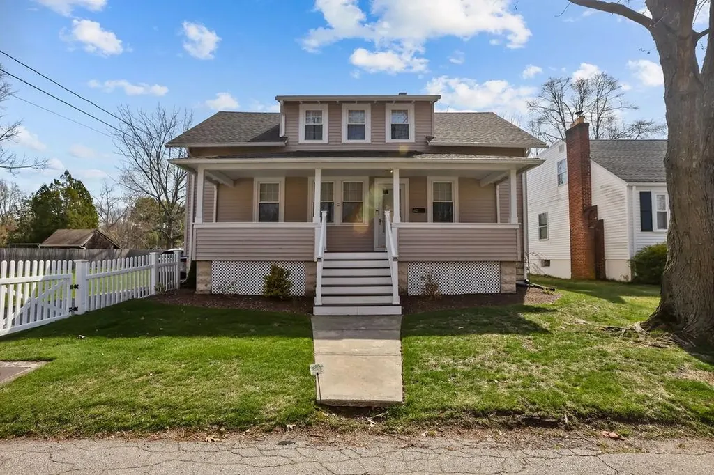 56 Errol Street Warwick RI 02888