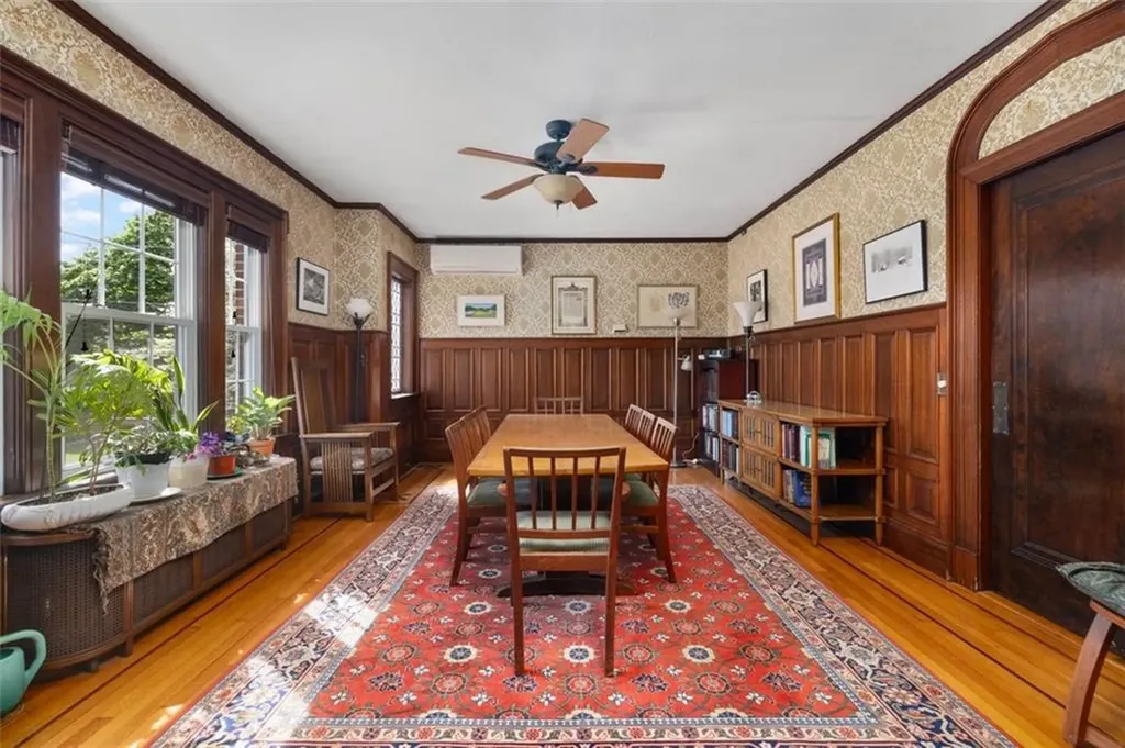 296 Taber Avenue Providence RI 02906