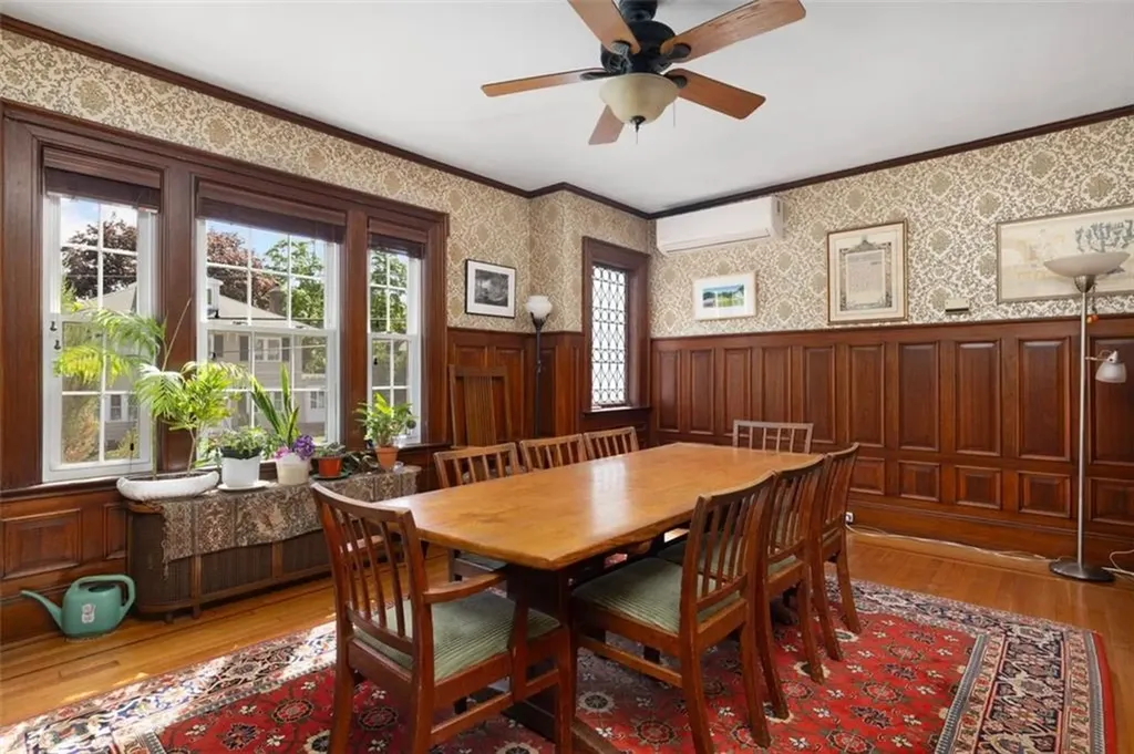 296 Taber Avenue Providence RI 02906
