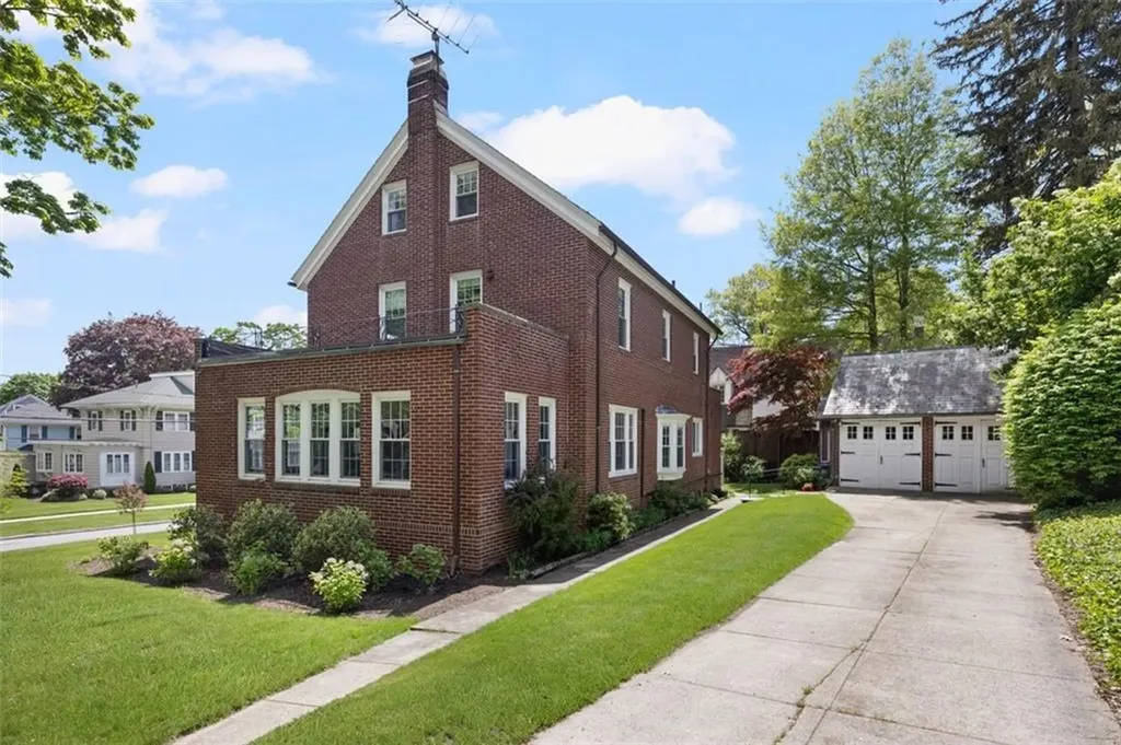 296 Taber Avenue Providence RI 02906