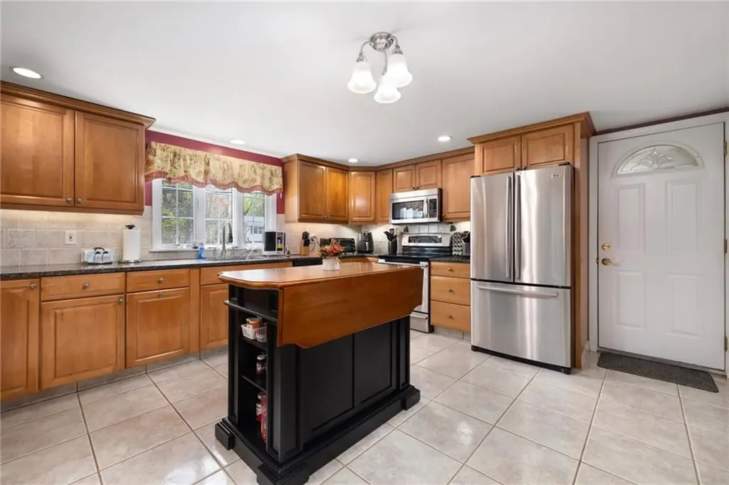30 Forest View Drive Cumberland RI 02864