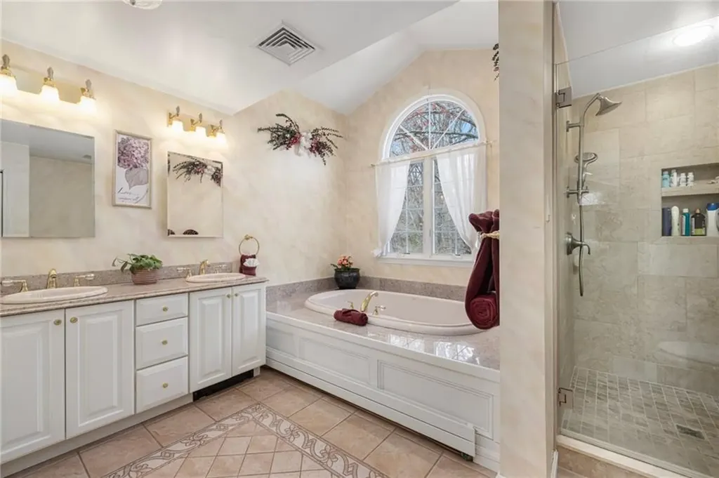 30 Forest View Drive Cumberland RI 02864