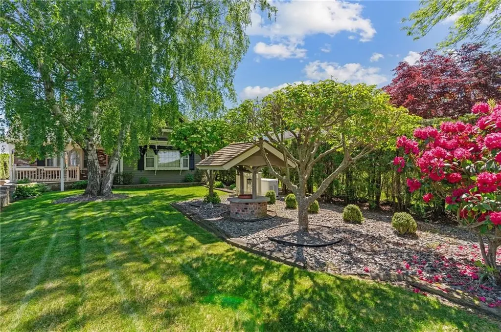 21 Foxhill Avenue Bristol RI 02809