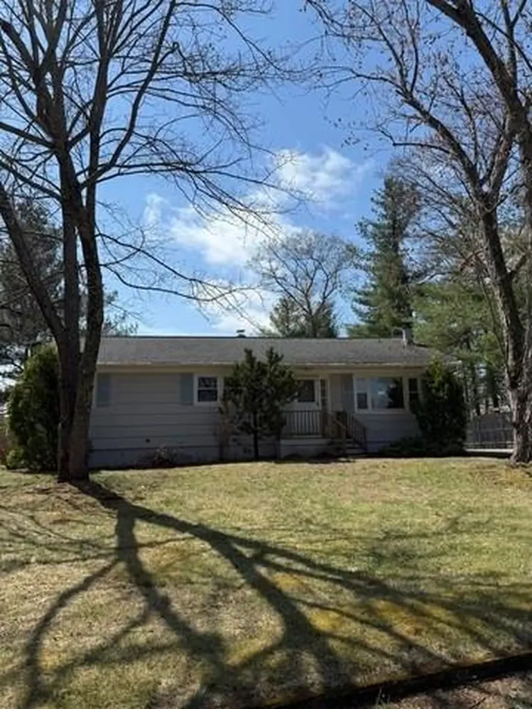 50 Indian Run Trail Smithfield RI 02917