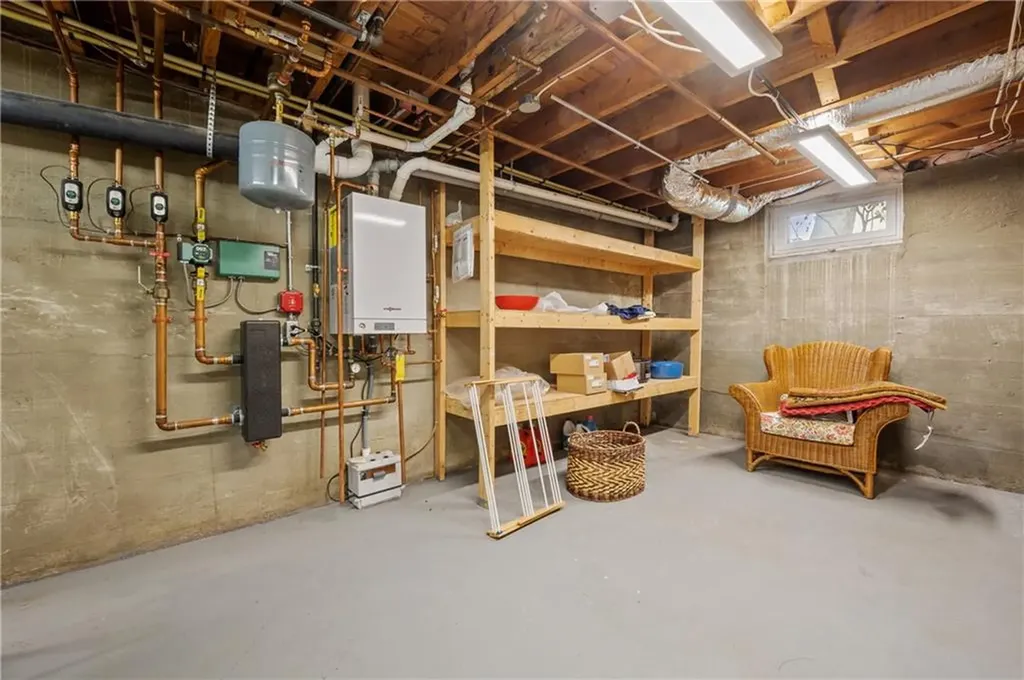 2 Valley View Road Lincoln RI 02865