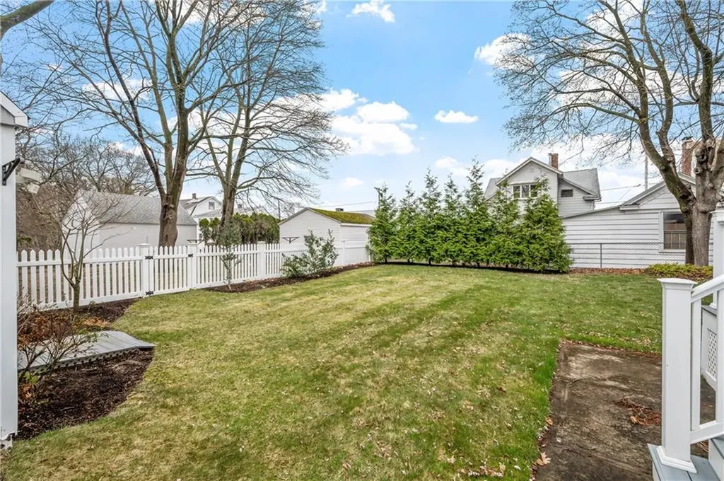 2 Valley View Road Lincoln RI 02865