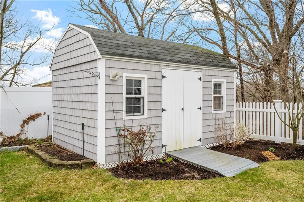 2 Valley View Road Lincoln RI 02865
