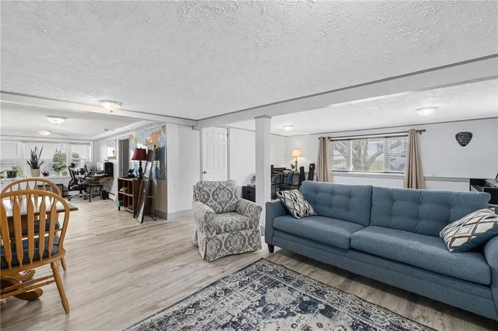 112 Center Avenue Middletown RI 02842
