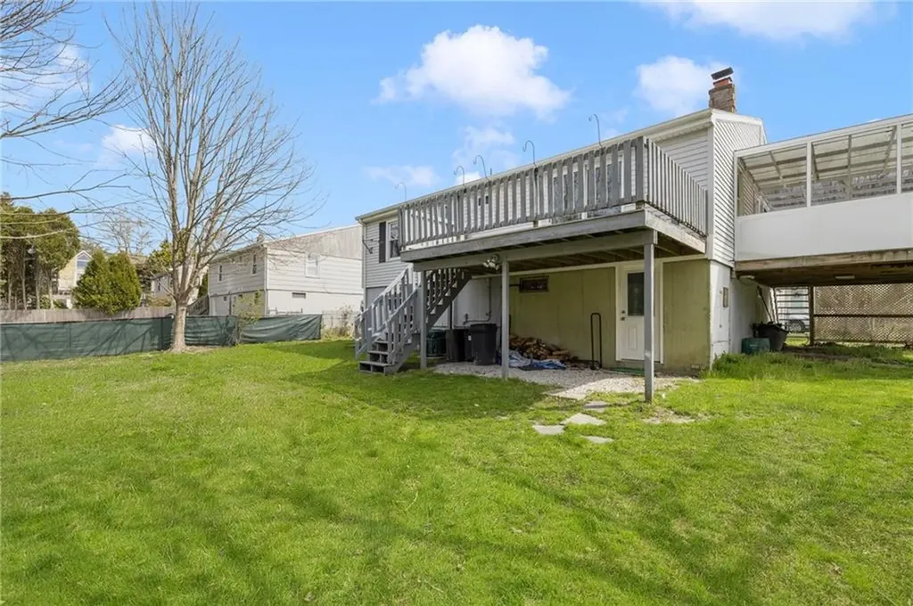 112 Center Avenue Middletown RI 02842