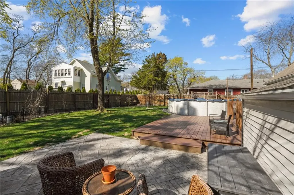 46 Marquette Drive Warwick RI 02888