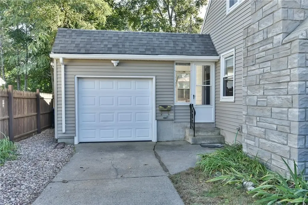 46 Marquette Drive Warwick RI 02888